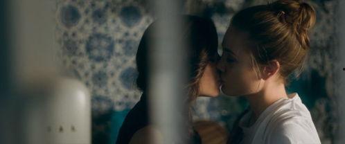 换皮在线观看,一场惊心动魄的虚拟世界冒险之旅  第2张